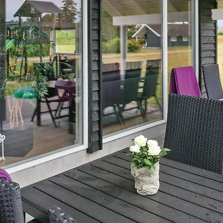 In With Sauna * Stege